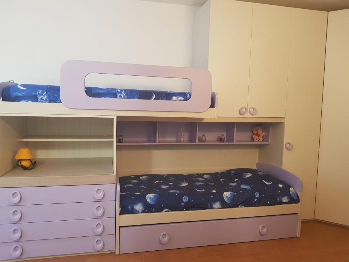 La Quercia Fiorita Hotel Trivolzio Bagian luar foto